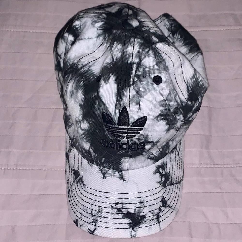 Adidas women’s cap
